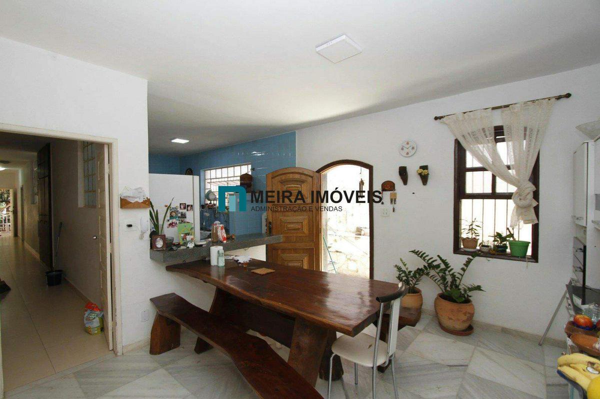 Casa, Santo Antônio, 5 Quartos, 4 Vagas, 2 Suítes