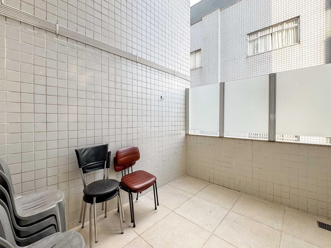 Apartamento, Barroca, 4 Quartos, 4 Vagas, 3 Suítes