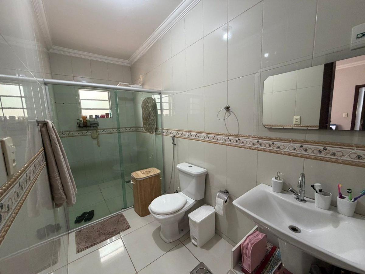 Casa, Europa, 3 Quartos, 3 Vagas, 1 Suíte