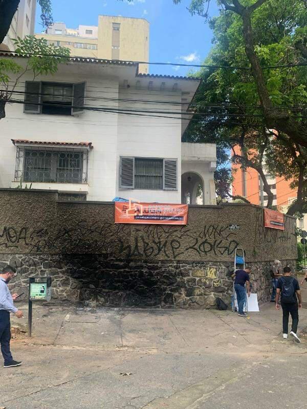 Casa Comercial, Lourdes, 4 Quartos, 1 Vaga