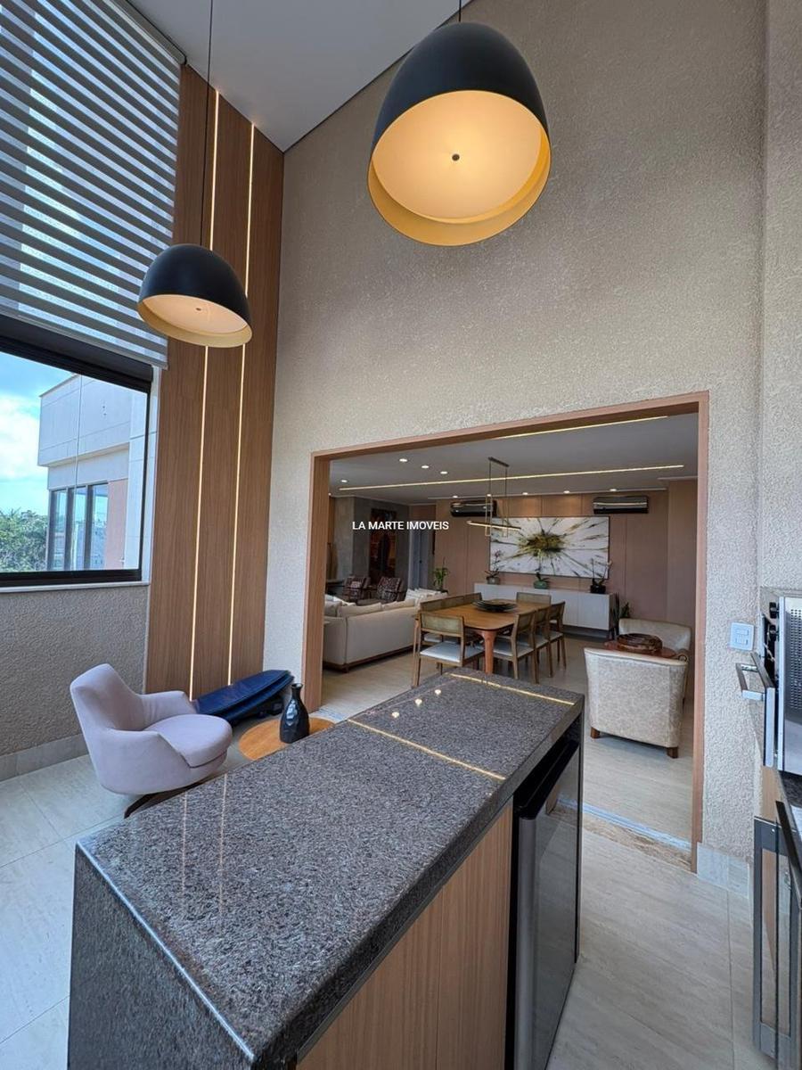Apartamento, Centro, 4 Quartos, 4 Vagas, 3 Suítes