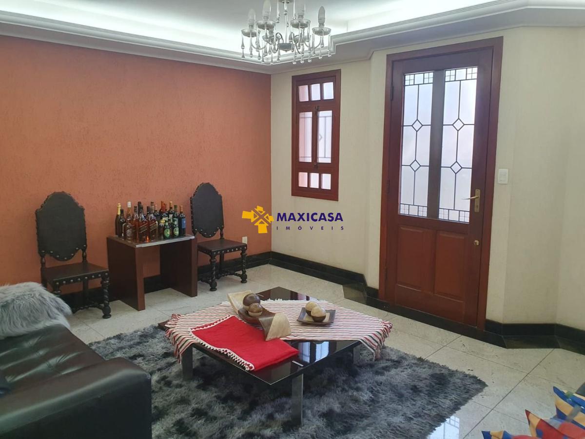 Casa, São Luiz (pampulha), 4 Quartos, 3 Vagas, 2 Suítes