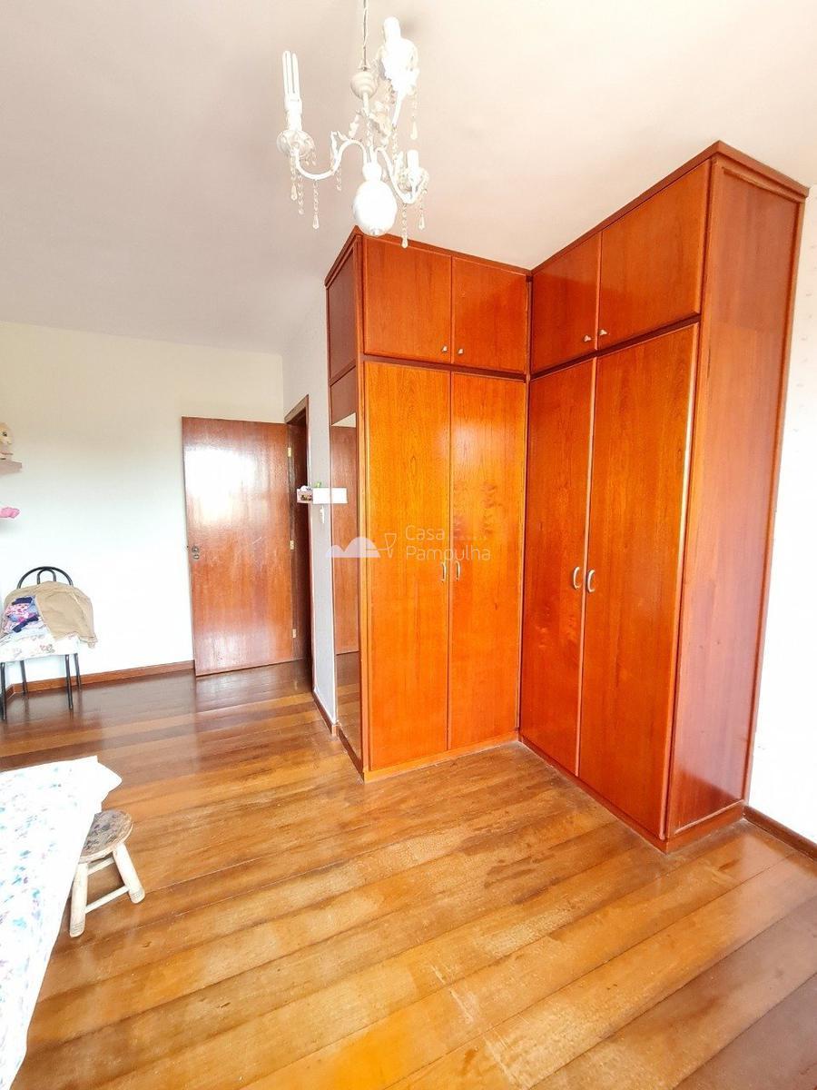 Casa, Itapoã, 5 Quartos, 4 Vagas, 2 Suítes