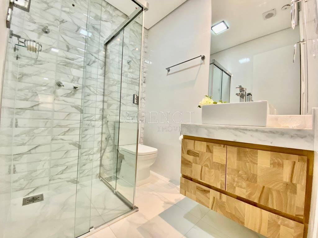 Apartamento, Cabral, 4 Quartos, 0 Vaga, 2 Suítes