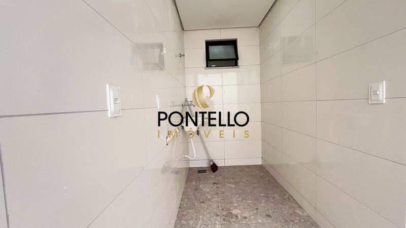 Casa, Santa Branca, 3 Quartos, 2 Vagas, 1 Suíte