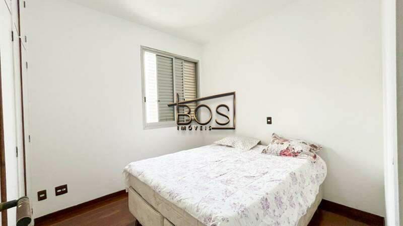 Apartamento, Funcionários, 4 Quartos, 2 Vagas, 1 Suíte