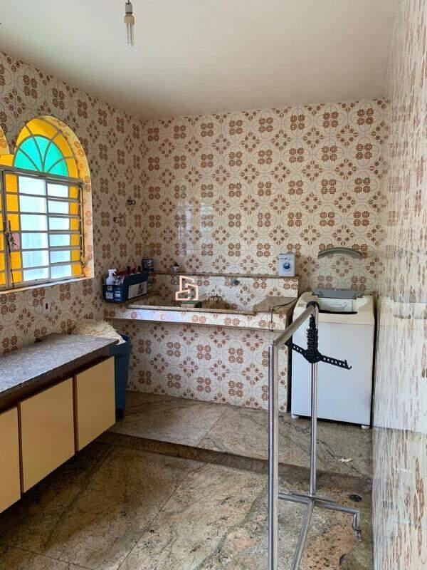 Casa, Nova Cachoeirinha, 4 Quartos, 8 Vagas, 1 Suíte