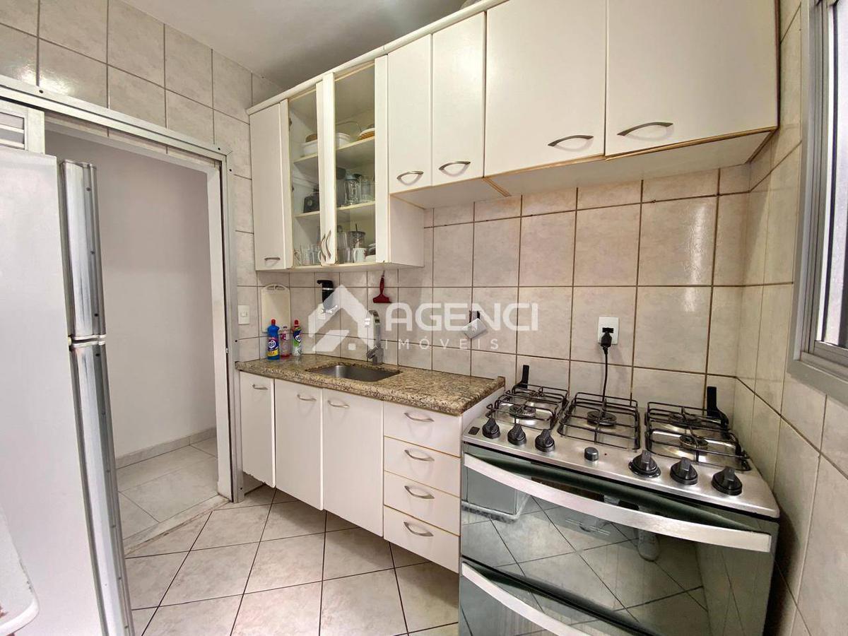 Apartamento, Santa Cruz Industrial, 3 Quartos, 0 Vaga, 1 Suíte