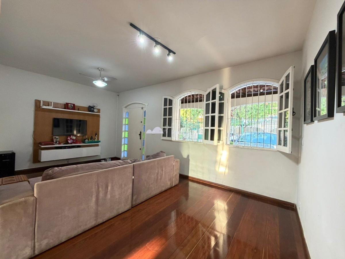 Casa, Santa Amélia, 5 Quartos, 4 Vagas, 1 Suíte