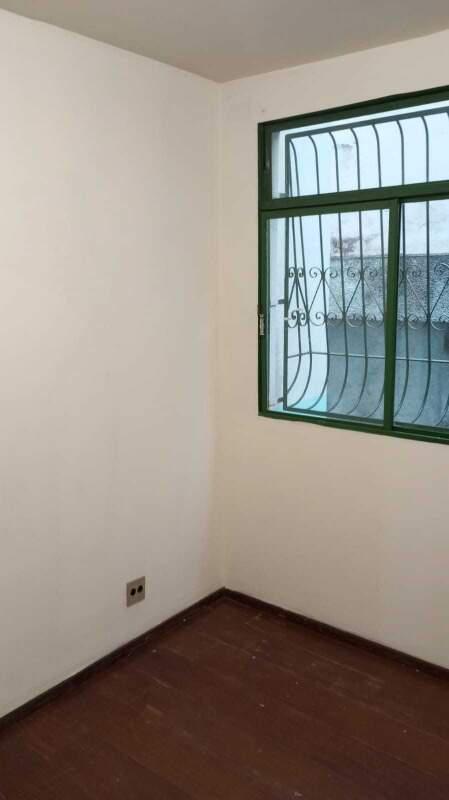 Apartamento, Sagrada Família, 2 Quartos, 1 Vaga