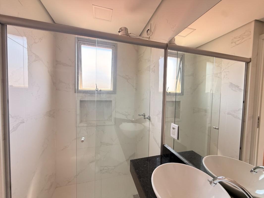 Apartamento, Sagrada Família, 3 Quartos, 2 Vagas, 1 Suíte