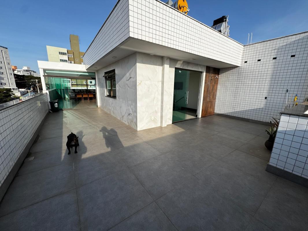 Cobertura, Fernão Dias, 4 Quartos, 4 Vagas, 1 Suíte