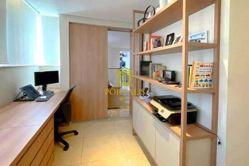 Cobertura, Serra, 3 Quartos, 2 Vagas, 1 Suíte