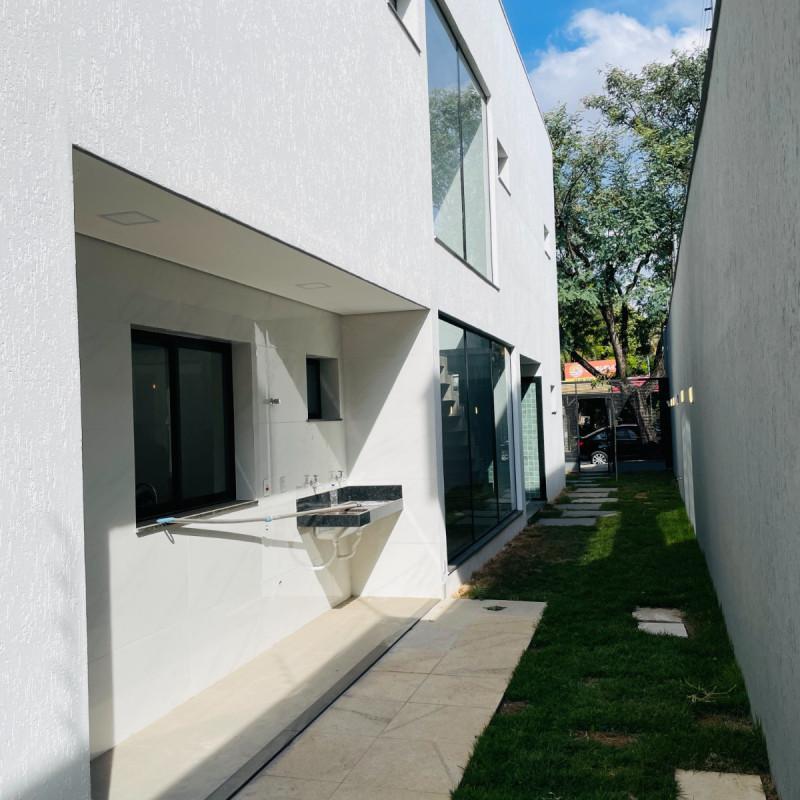 Casa, Trevo, 4 Quartos, 4 Vagas, 3 Suítes
