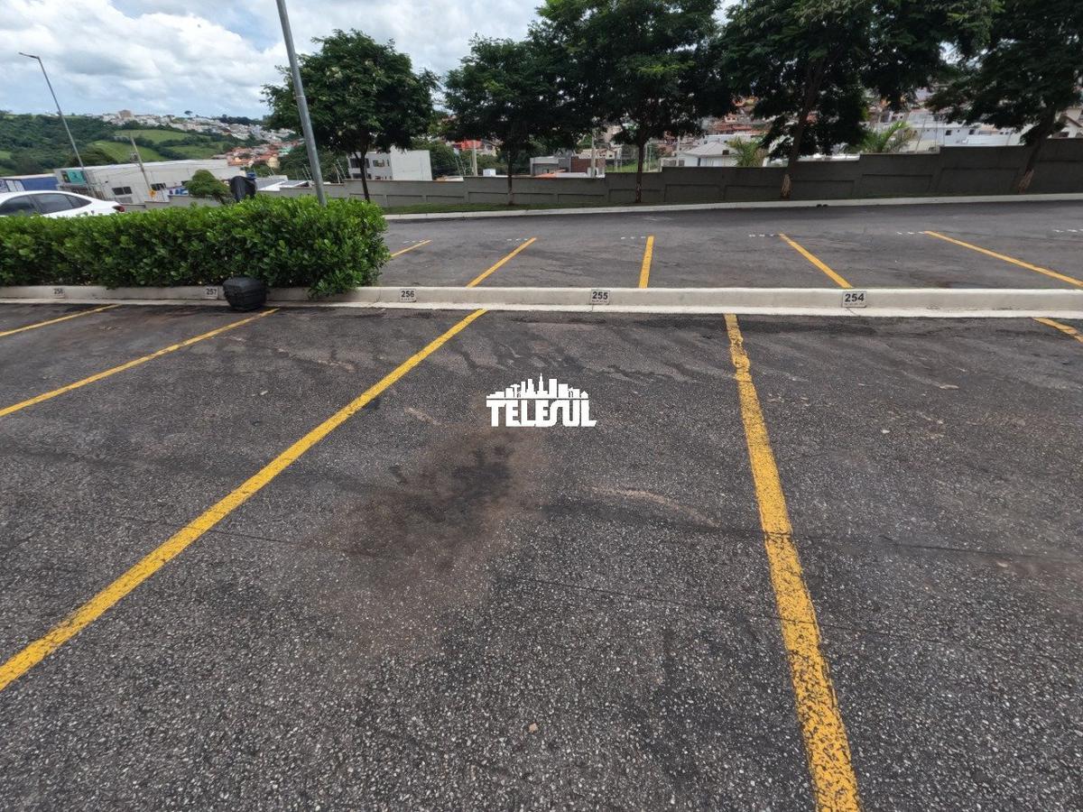 Apartamento, Industrial Jk, 2 Quartos, 1 Vaga, 1 Suíte