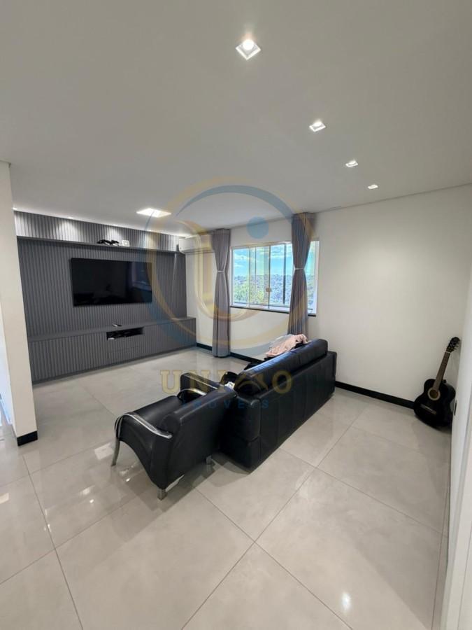 Casa, Santa Maria, 4 Quartos, 2 Vagas, 1 Suíte