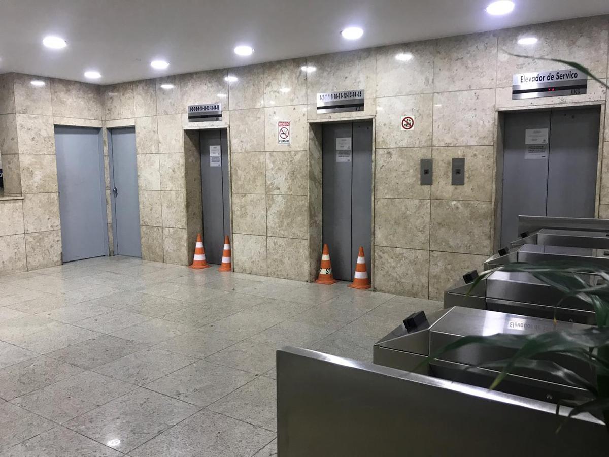Andar, Centro, 0 Quarto, 0 Vaga