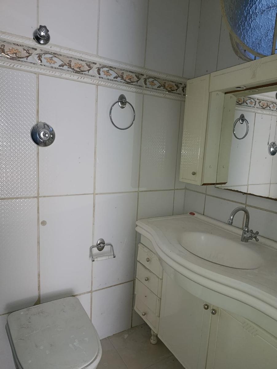 Casa, Jardim Montanhês, 4 Quartos, 2 Vagas, 1 Suíte