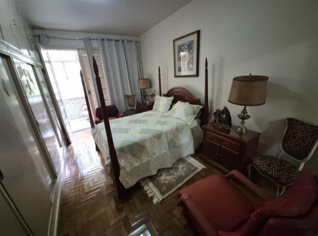 Apartamento, Centro, 4 Quartos, 0 Vaga, 1 Suíte
