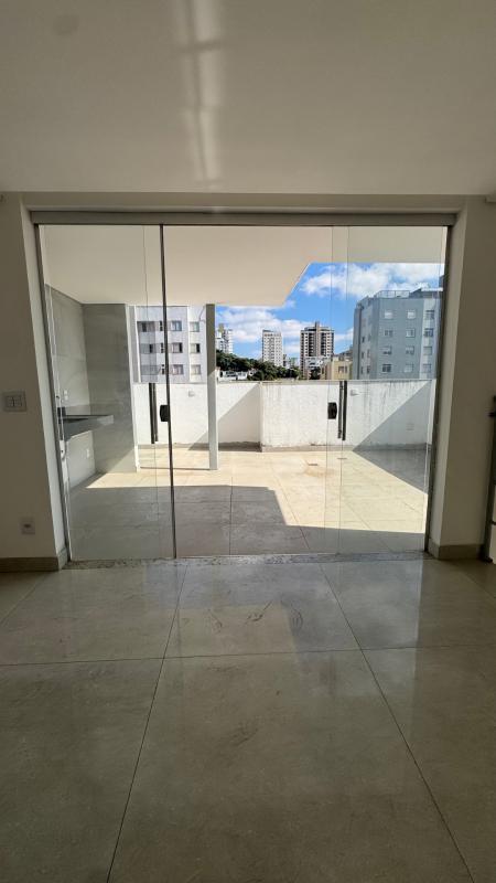 Cobertura, São Pedro, 2 Quartos, 2 Vagas, 1 Suíte
