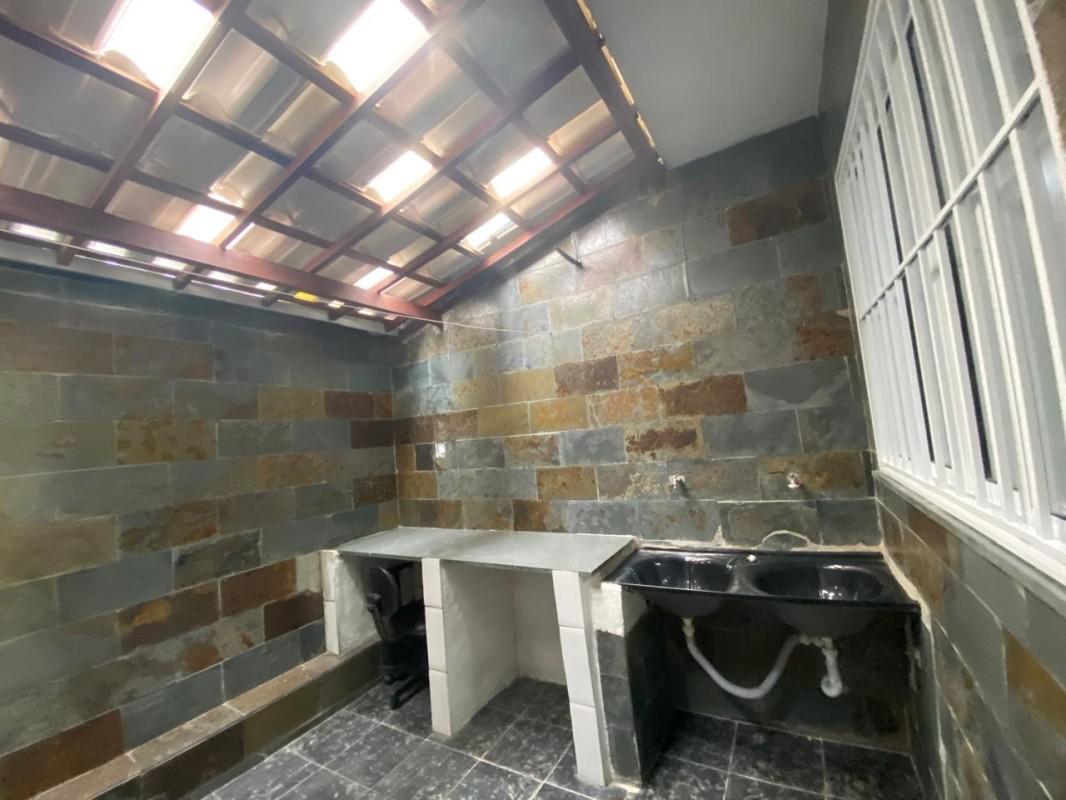 Casa, Nova Cachoeirinha, 2 Quartos, 1 Vaga