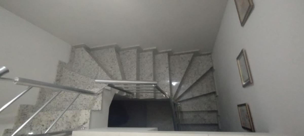 Casa, Cachoeirinha, 3 Quartos, 2 Vagas, 1 Suíte