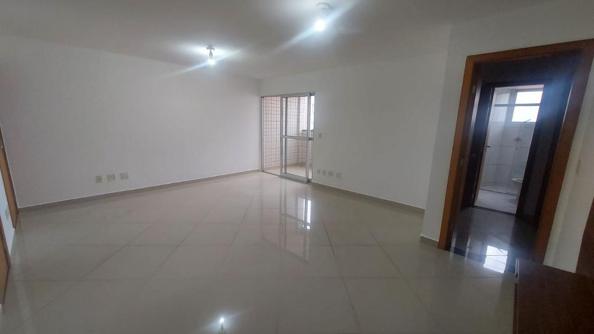 Apartamento, Santa Cruz, 3 Quartos, 2 Vagas, 1 Suíte