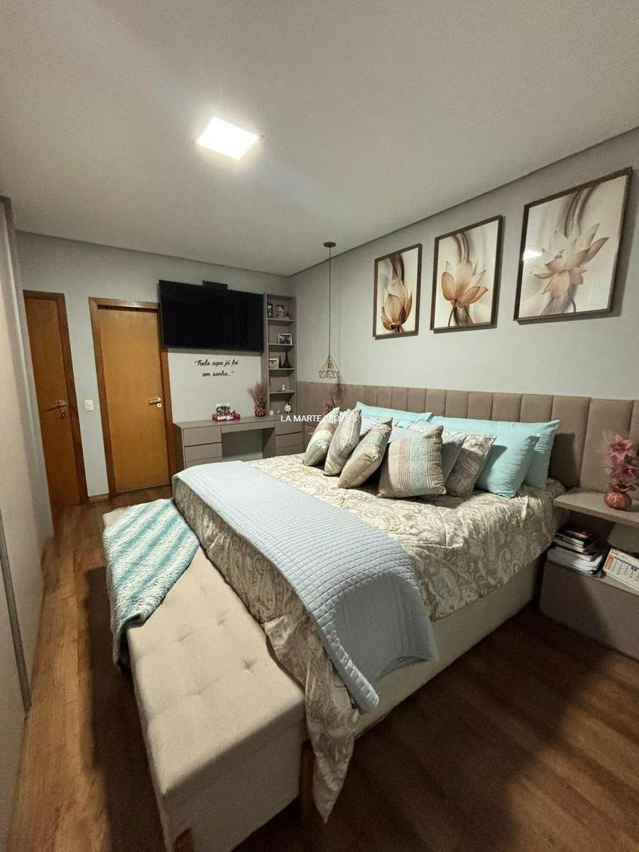 Casa, Jardim Riacho das Pedras, 3 Quartos, 4 Vagas, 1 Suíte