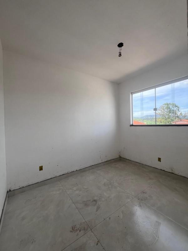 Casa, Centro, 3 Quartos, 2 Vagas, 1 Suíte