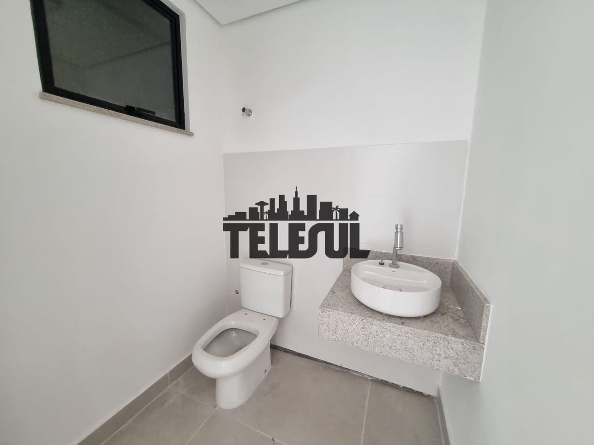 Galpão, Centro, 0 Quarto, 0 Vaga