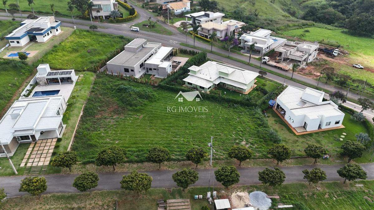 Lote, Condomínio Serra dos Bandeirantes, 0 Quarto, 0 Vaga