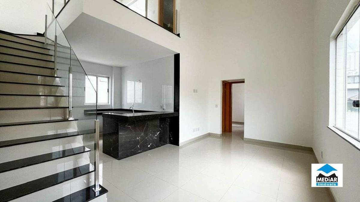 Cobertura, Vila Paris, 2 Quartos, 3 Vagas, 2 Suítes