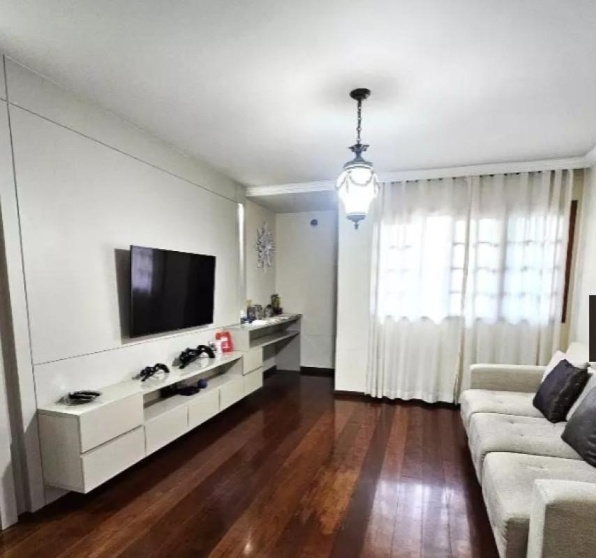 Casa, Castelo, 3 Quartos, 3 Vagas, 2 Suítes