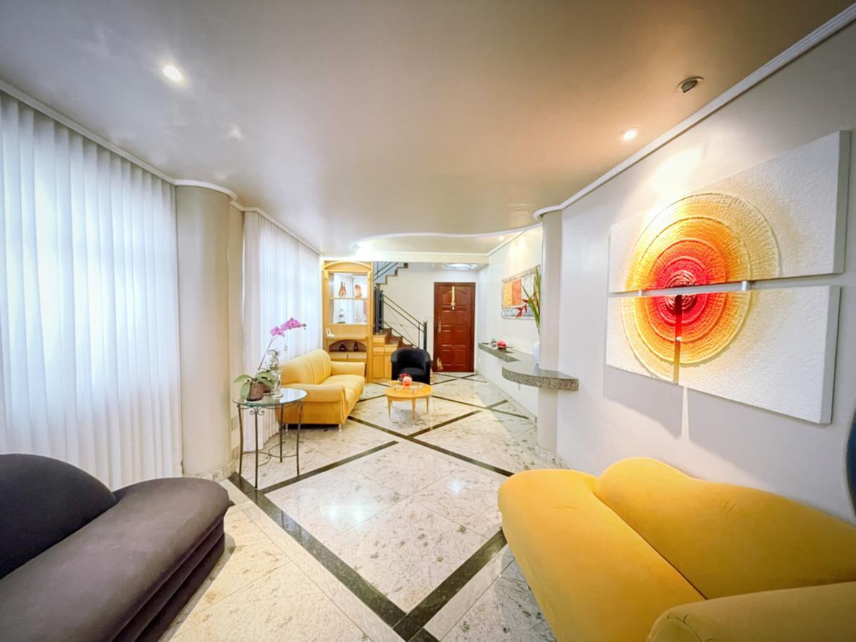 Cobertura, Sagrada Família, 4 Quartos, 2 Vagas, 2 Suítes