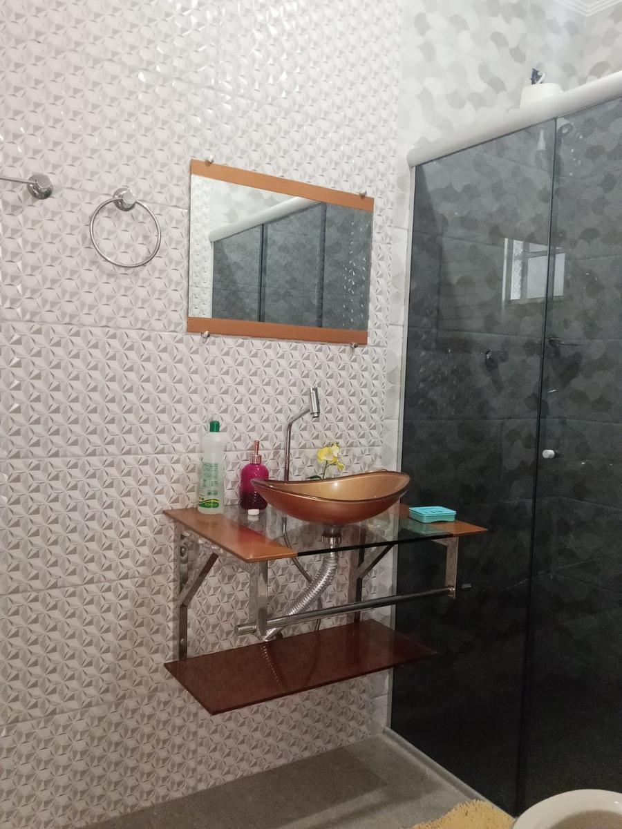 Casa, Céu Azul, 3 Quartos, 4 Vagas, 1 Suíte