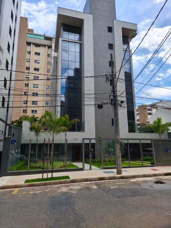 Cobertura, Serra, 3 Quartos, 2 Vagas, 1 Suíte