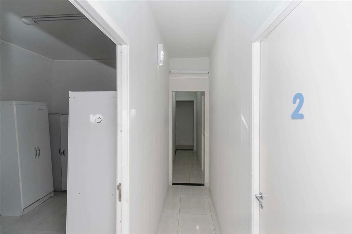 Prédio, Floresta, 0 Quarto, 0 Vaga