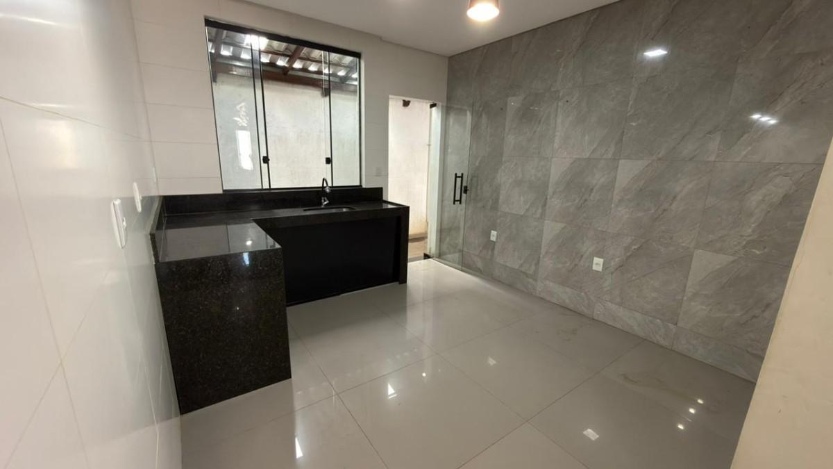 Casa, Masterville, 3 Quartos, 3 Vagas, 1 Suíte