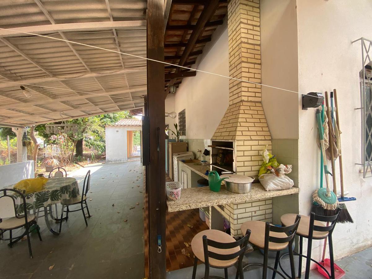 Lote, Centro, 3 Quartos, 0 Vaga, 1 Suíte