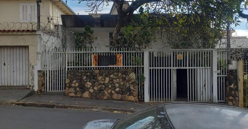 Casa Comercial, Barroca, 5 Quartos, 3 Vagas, 1 Suíte