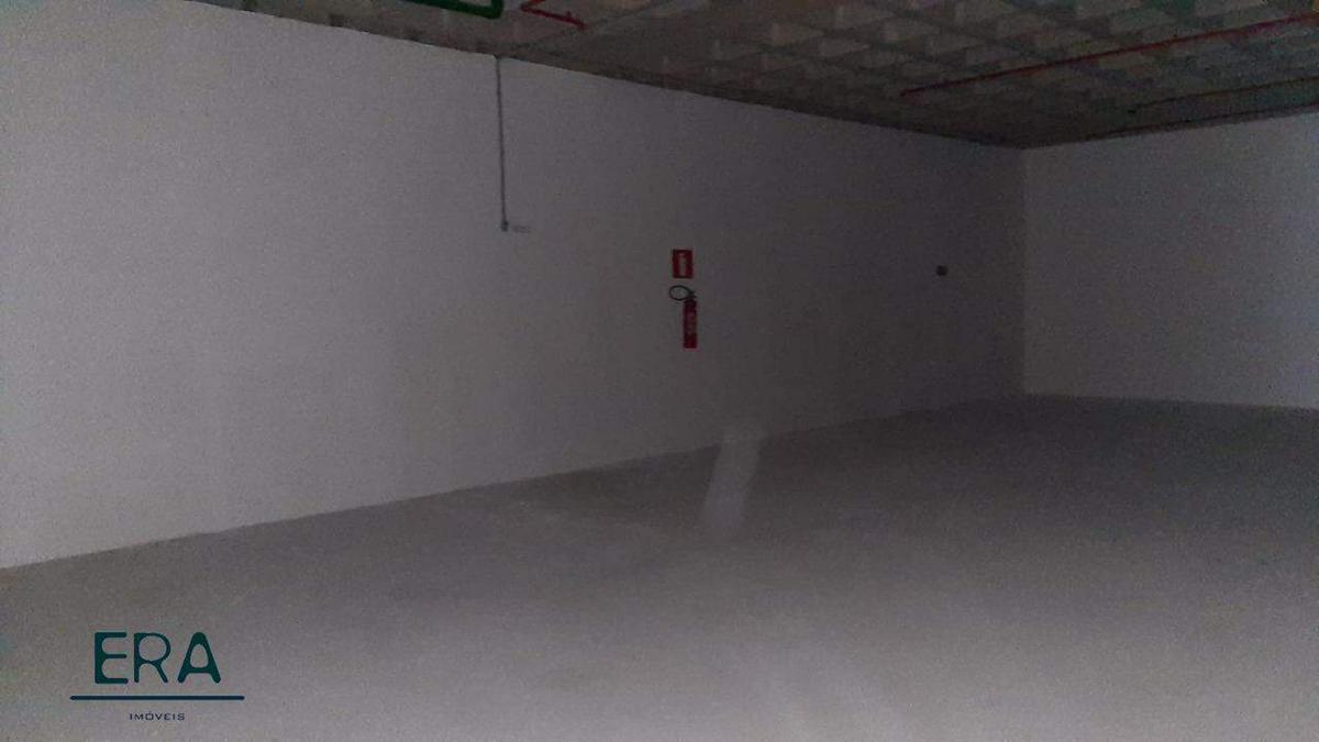 Andar, Centro, 0 Quarto, 36 Vagas