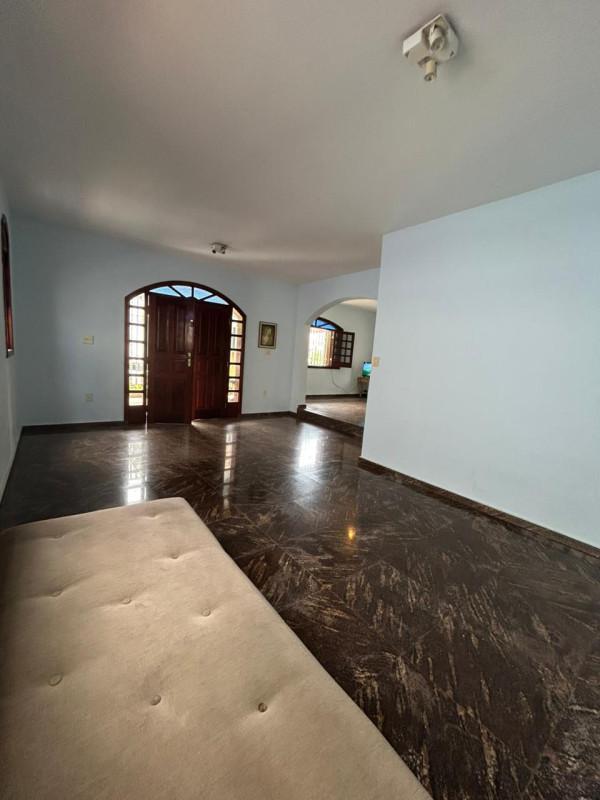 Casa, Castelo, 6 Quartos, 4 Vagas, 3 Suítes