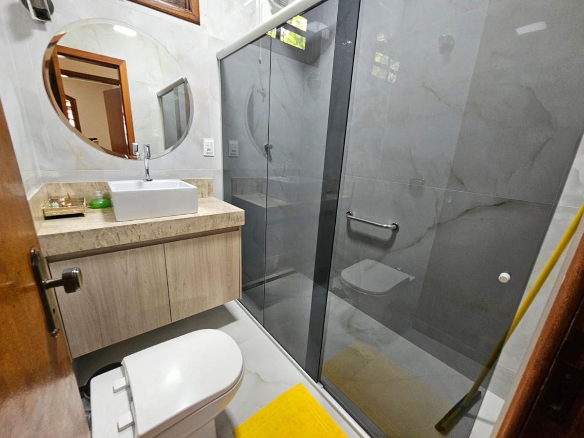 Casa, Santa Cruz, 4 Quartos, 6 Vagas, 1 Suíte