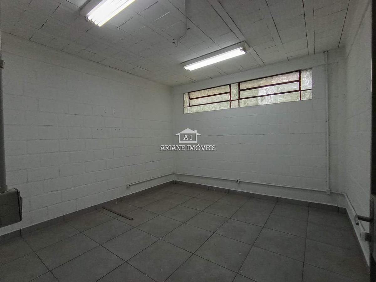 Galpão, Jardim Laguna, 0 Quarto, 0 Vaga