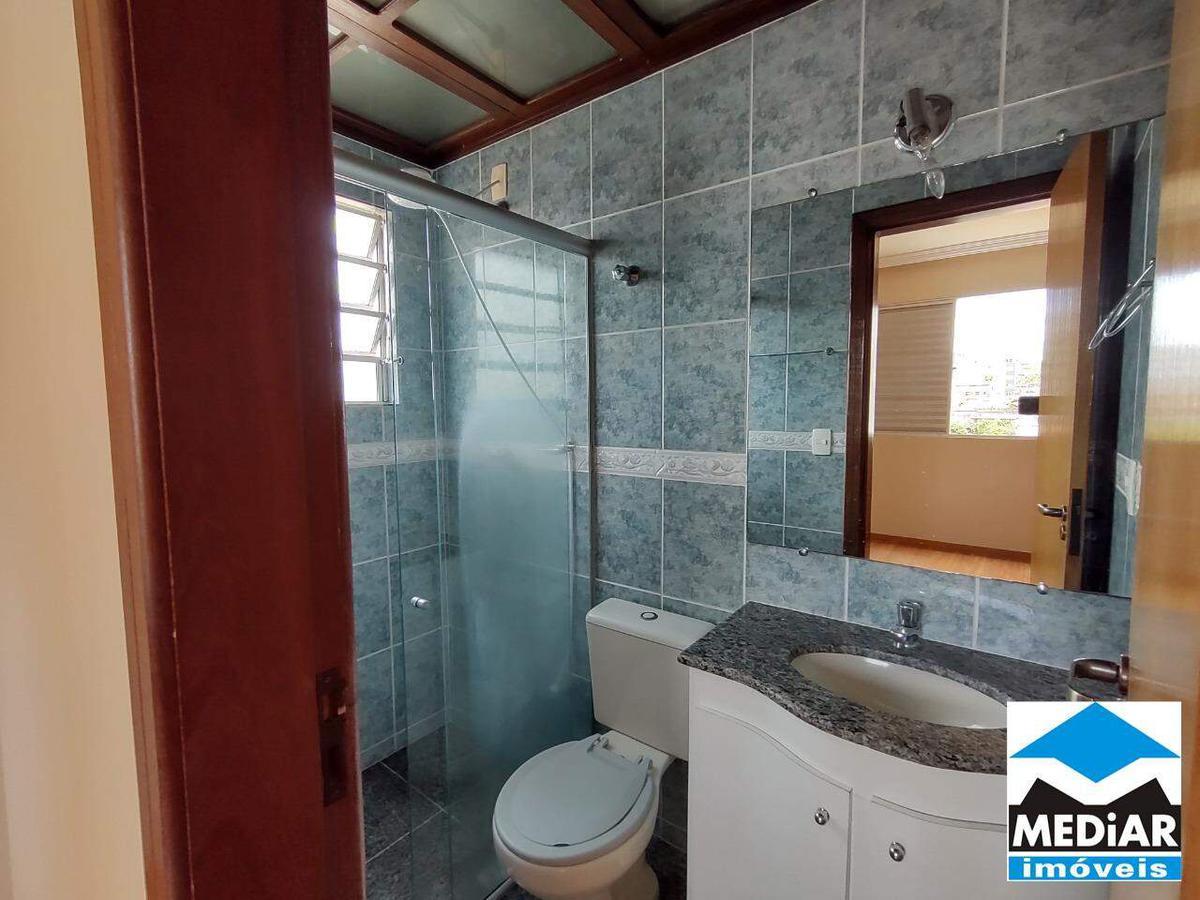 Apartamento, Sagrada Família, 3 Quartos, 2 Vagas, 1 Suíte