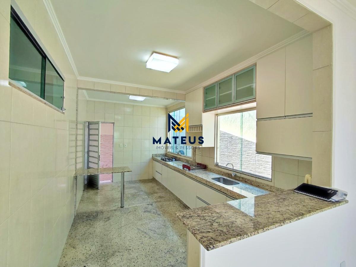 Casa, Havaí, 4 Quartos, 3 Vagas, 2 Suítes