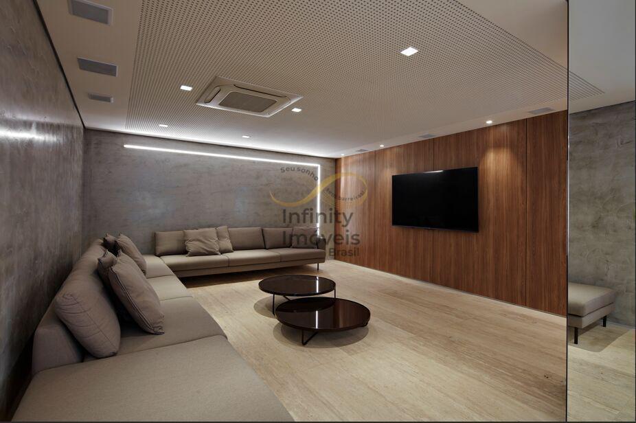Apartamento, Funcionários, 3 Quartos
