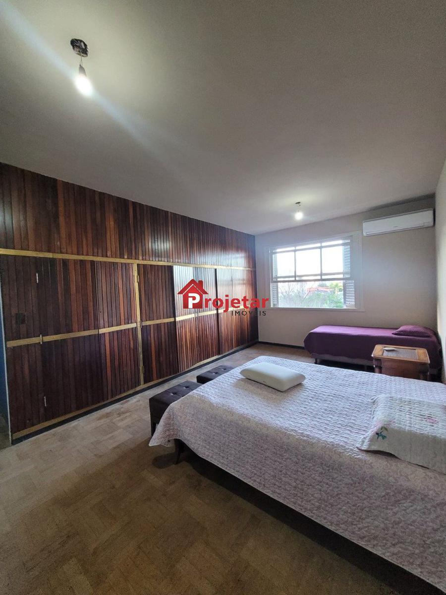 Casa, Cidade Jardim, 8 Quartos, 4 Vagas, 3 Suítes