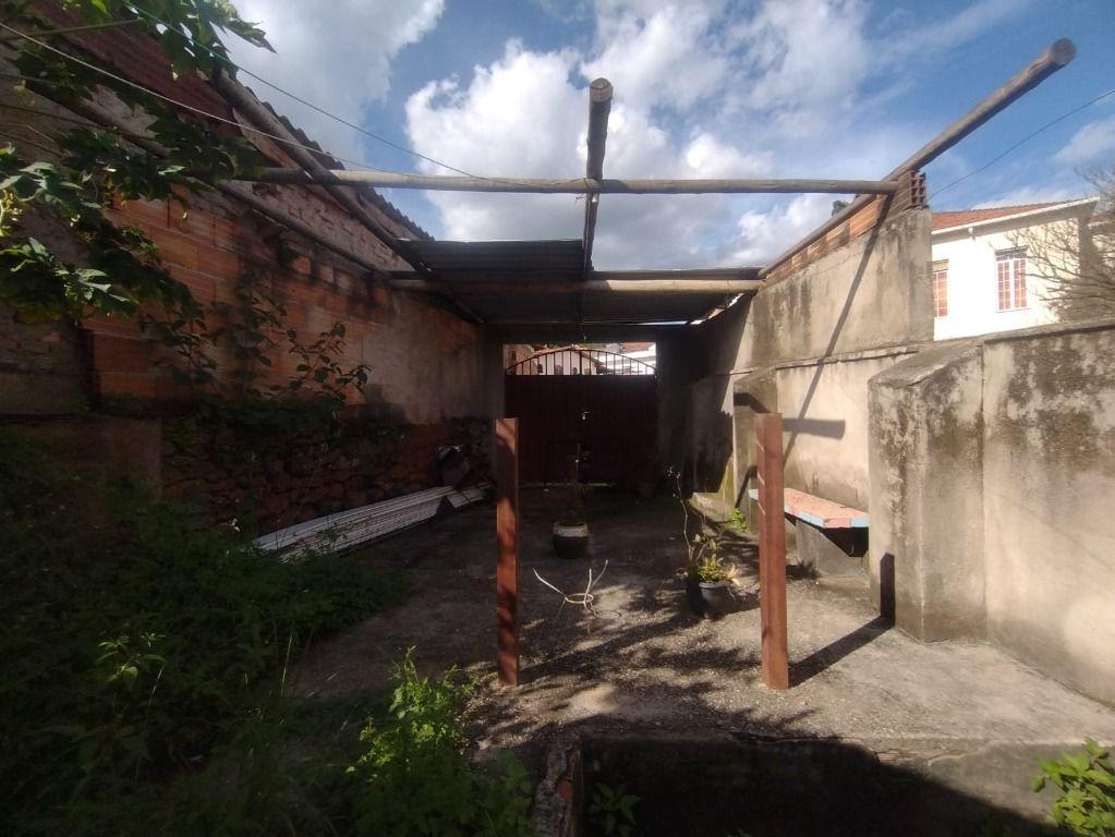 Casa, Centro, 4 Quartos, 2 Vagas, 1 Suíte