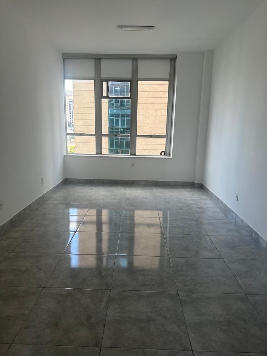 Sala, Savassi, 1 Vaga